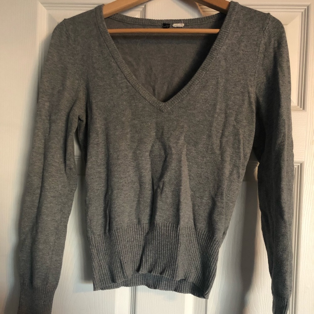 Grey H&M sweater